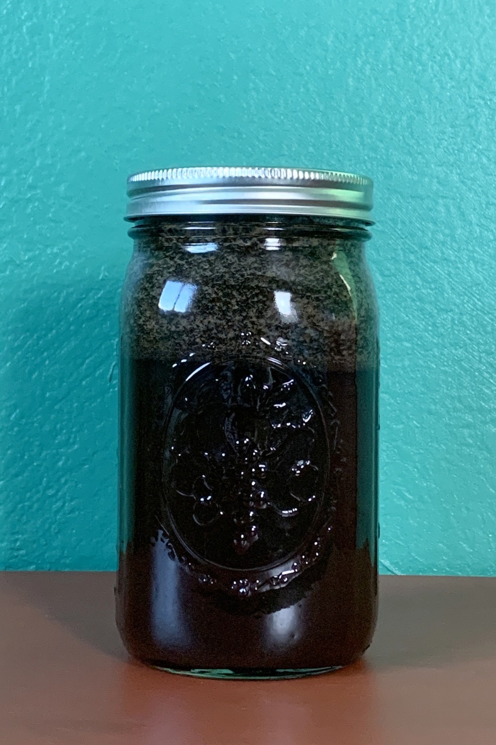 Easy DIY Cold Brew Concentrate We Make Pretty